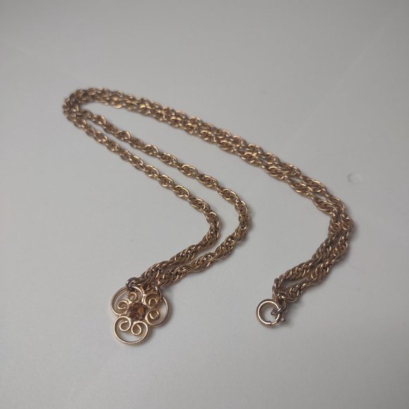 Vintage Metal Necklace With Small Pendant 22 1/2 Inches Long - Picture 2 of 13